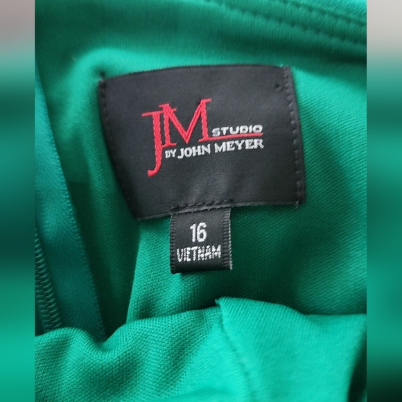 JM STUDIO Ruffled Formal Dress - Picture 7 of 7